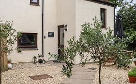 Camellia Cottages